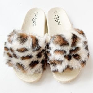 SuperJack Beige Leopard Print Faux Fur Slides #407